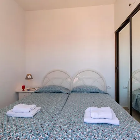 Pebble 1 - One Bed Apartment *