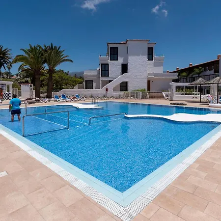 Pebble 1 - One Bed Apartment